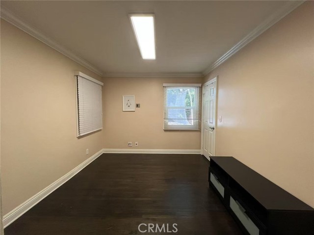 Detail Gallery Image 13 of 16 For 445 N Live Oak Ave, Glendora,  CA 91741 - 2 Beds | 2 Baths