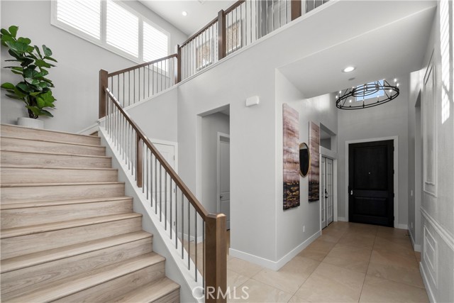 Image 12 of 33 For 20720 Liana Court