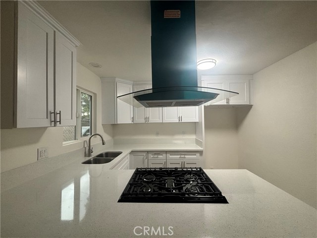 Detail Gallery Image 12 of 31 For 1705 E 111th Pl, Los Angeles,  CA 90059 - 3 Beds | 2 Baths