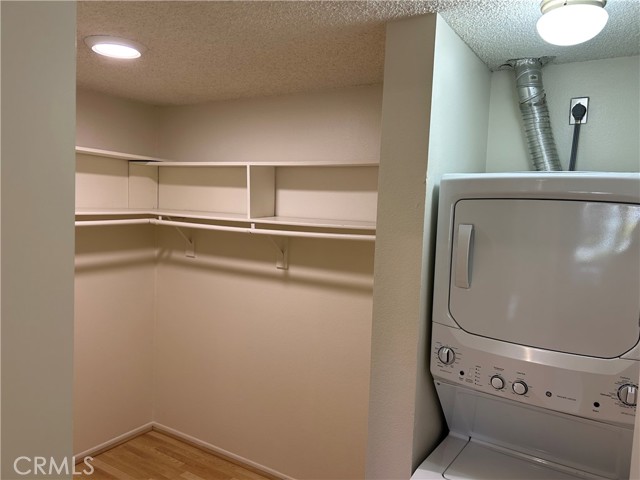 Detail Gallery Image 23 of 47 For 18232 Parkview Ln #103,  Huntington Beach,  CA 92648 - 1 Beds | 1 Baths