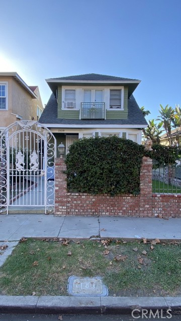 Image 2 for 3109 S Catalina St, Los Angeles, CA 90007