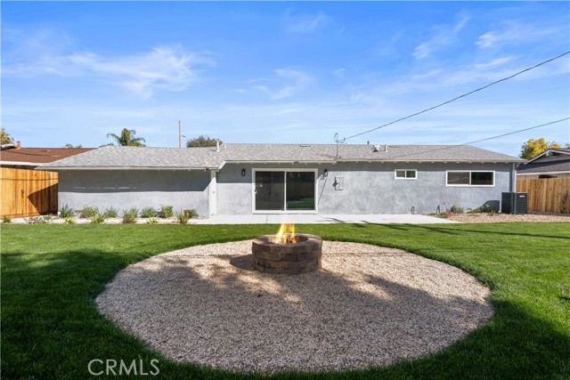 Detail Gallery Image 3 of 44 For 1791 Sitka, Simi Valley,  CA 93063 - 3 Beds | 2 Baths