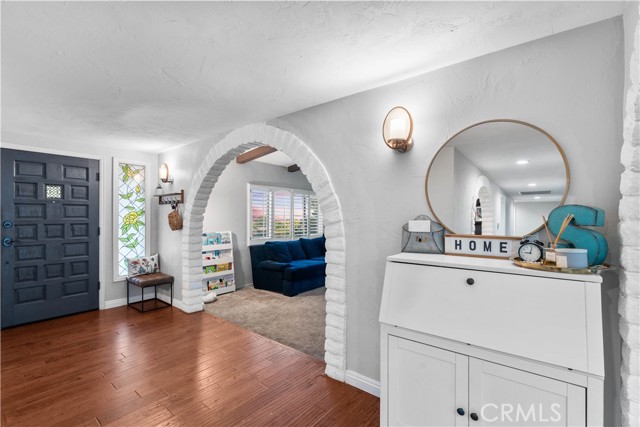 2485 San Mateo Drive, Upland CA: https://media.crmls.org/medias/7b15846a-0ced-46ef-a38e-27557e198269.jpg