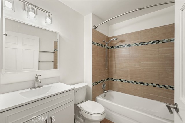 12601 Van Nuys Boulevard, Pacoima CA: https://media.crmls.org/medias/7b15d00b-008a-4ee9-9ff1-2307fe1e7c30.jpg