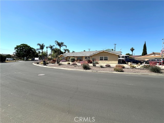 Detail Gallery Image 2 of 26 For 1936 Pali Dr, Norco,  CA 92860 - 3 Beds | 2 Baths