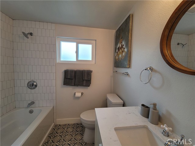 Detail Gallery Image 11 of 16 For 913 Clemensen Ave, Santa Ana,  CA 92705 - 3 Beds | 2 Baths