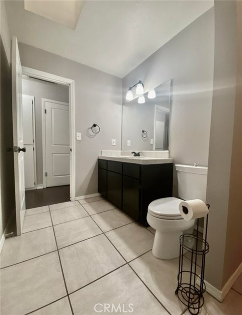 Detail Gallery Image 30 of 32 For 4800 W Crowley Ct, Visalia,  CA 93291 - 3 Beds | 2 Baths