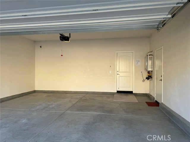 Detail Gallery Image 13 of 14 For 3165 E Olympic Dr, Ontario,  CA 91762 - 3 Beds | 2/1 Baths