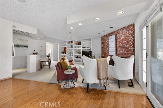 Detail Gallery Image 16 of 74 For 5867 E Club View, Fresno,  CA 93727 - 4 Beds | 2/1 Baths