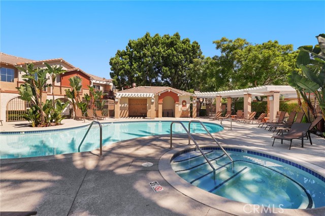 Detail Gallery Image 34 of 37 For 12 Chapala Ct, Lake Forest,  CA 92610 - 2 Beds | 2/1 Baths