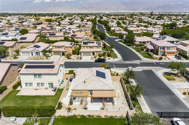 84457 Raphael Way, Coachella CA: https://media.crmls.org/medias/7b19aa48-15b0-4fd4-94db-8588440954fb.jpg