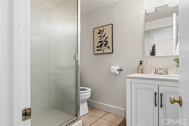 Detail Gallery Image 56 of 73 For 587 E 3rd, Chico,  CA 95928 - 5 Beds | 3 Baths