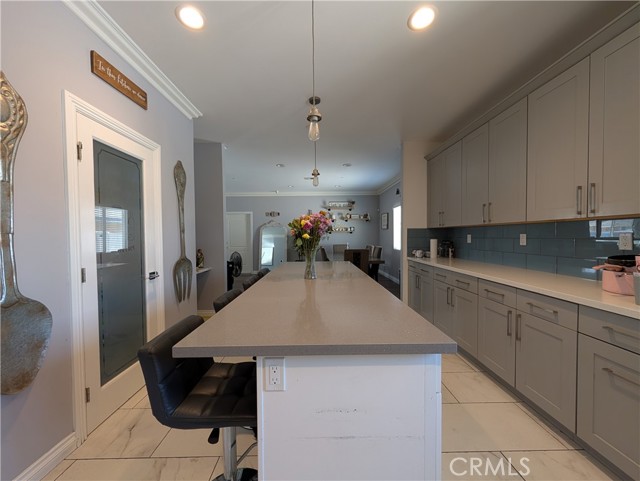 Detail Gallery Image 8 of 27 For 24116 Kernwood Dr, Moreno Valley,  CA 92557 - 4 Beds | 2 Baths