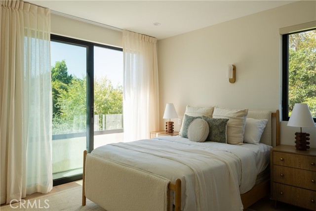 Detail Gallery Image 27 of 37 For 4824 Calhoun, Sherman Oaks,  CA 91423 - 5 Beds | 5 Baths