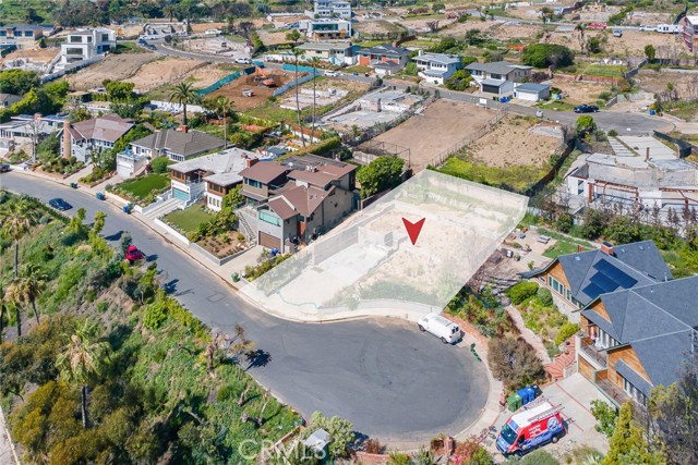 Detail Gallery Image 3 of 23 For 16625 Marquez Ter, Pacific Palisades,  CA 90272 - – Beds | – Baths