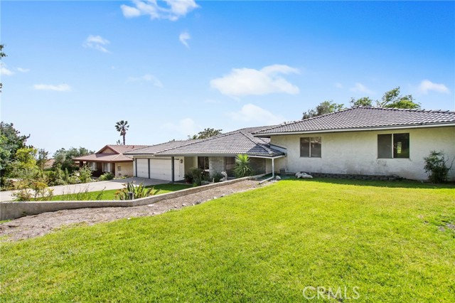 Detail Gallery Image 12 of 45 For 5404 Ridgeview Ave, Rancho Cucamonga,  CA 91737 - 4 Beds | 2/1 Baths