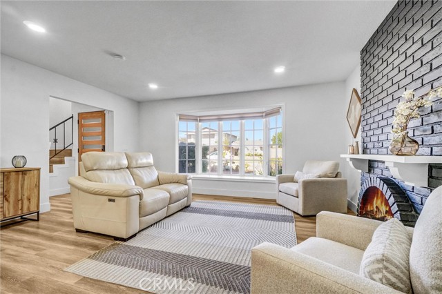 Detail Gallery Image 11 of 30 For 1501 Shenandoah St, Placentia,  CA 92870 - 5 Beds | 2/1 Baths
