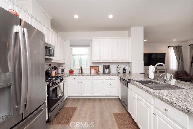 Detail Gallery Image 14 of 60 For 2350 S via Esplanade #31,  Ontario,  CA 91762 - 3 Beds | 2/1 Baths