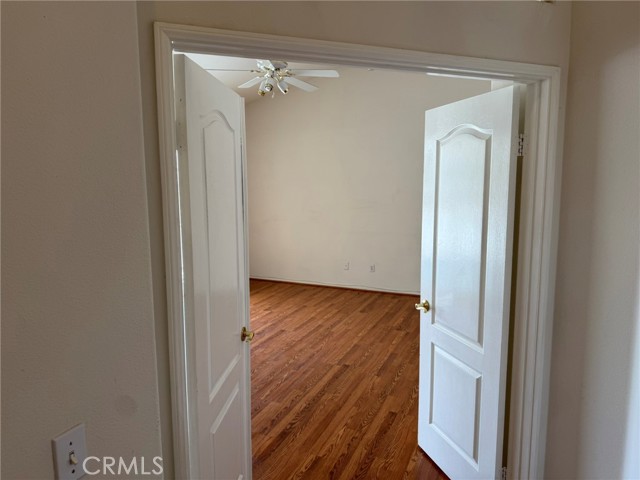 13240 Mugu Court, Apple Valley CA: https://media.crmls.org/medias/7b1f60ce-0751-479f-b2f4-990a9996325c.jpg