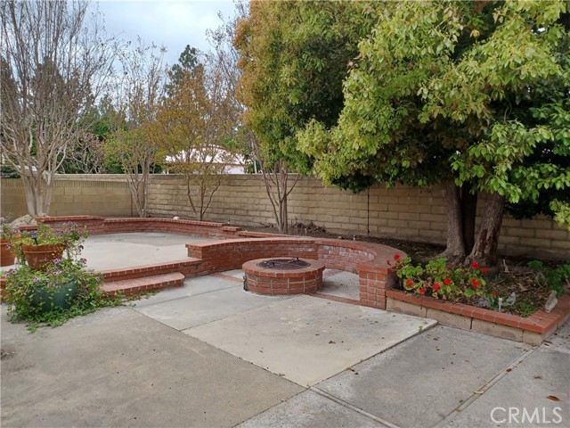Detail Gallery Image 14 of 21 For 2031 E Norman Pl, Anaheim,  CA 92806 - 3 Beds | 3 Baths