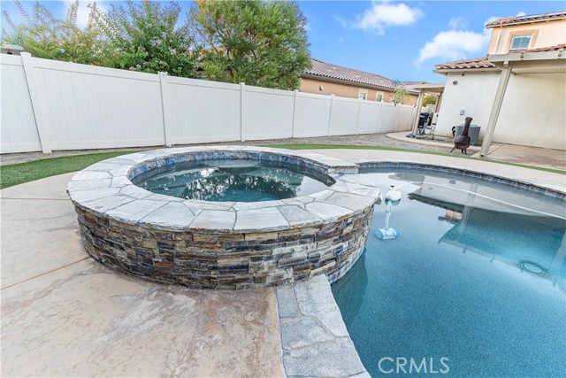 32591 Shadyview Street, Winchester CA: https://media.crmls.org/medias/7b1facd9-3738-4ad2-b590-ddd65159eae3.jpg