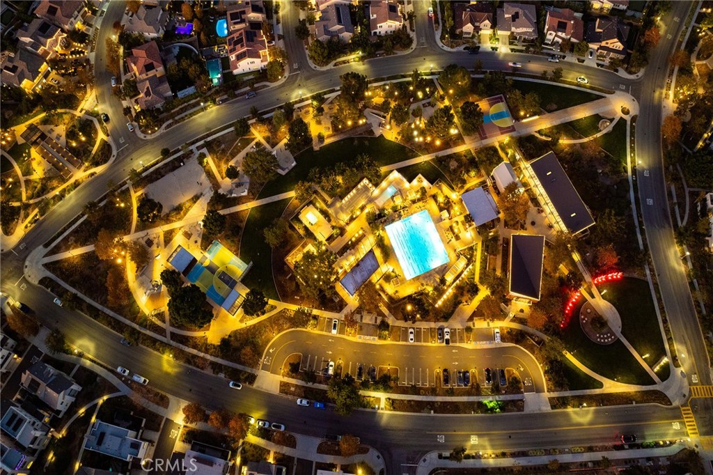 https://media.crmls.org/medias/7b200c6e-0cf9-435d-942d-fb4d26eb95d1.jpg?preset=X-Large