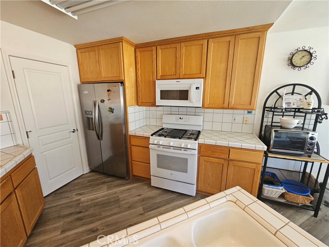 Detail Gallery Image 9 of 48 For 1212 Pacific Bld, Oceano,  CA 93445 - 3 Beds | 2/1 Baths