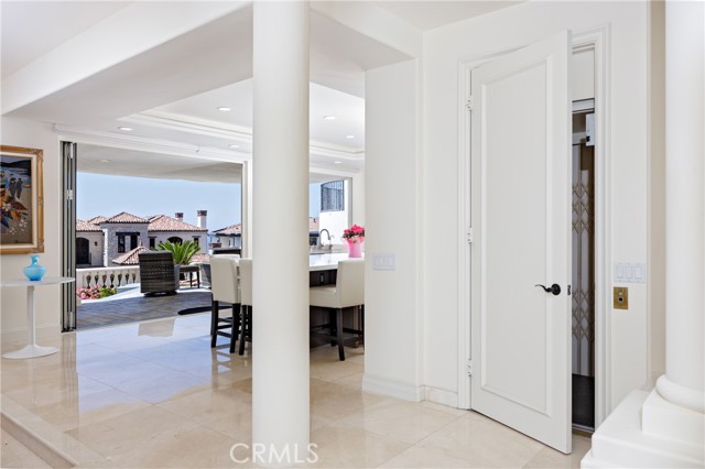 Detail Gallery Image 12 of 41 For 77 Ritz Cove Dr, Dana Point,  CA 92629 - 5 Beds | 5/1 Baths