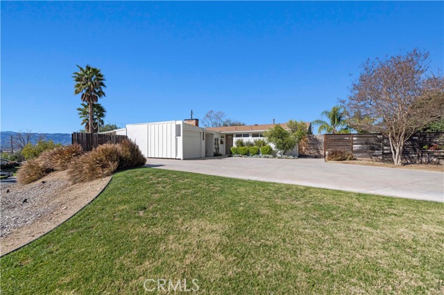 Detail Gallery Image 4 of 73 For 22510 Decoro Dr, Saugus,  CA 91350 - 4 Beds | 3 Baths