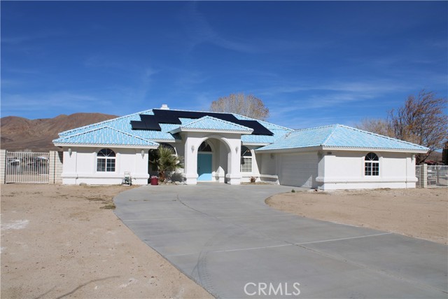 Detail Gallery Image 1 of 31 For 35824 Tumbleweed Cir, Yermo,  CA 92398 - 3 Beds | 2 Baths