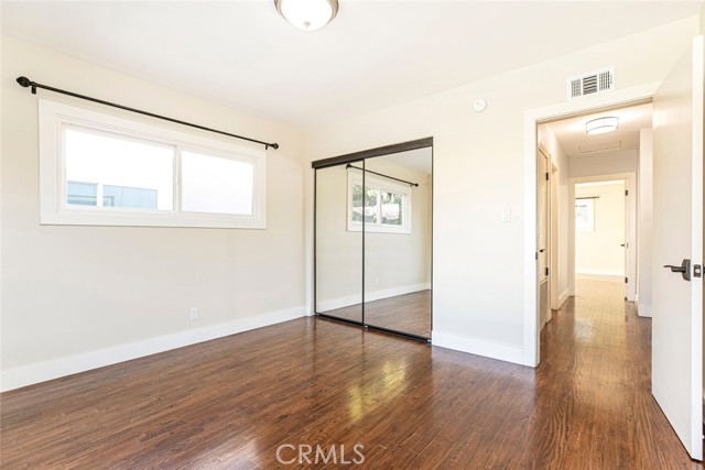 Detail Gallery Image 17 of 27 For 15808 Valerio St, Van Nuys,  CA 91406 - 3 Beds | 2 Baths