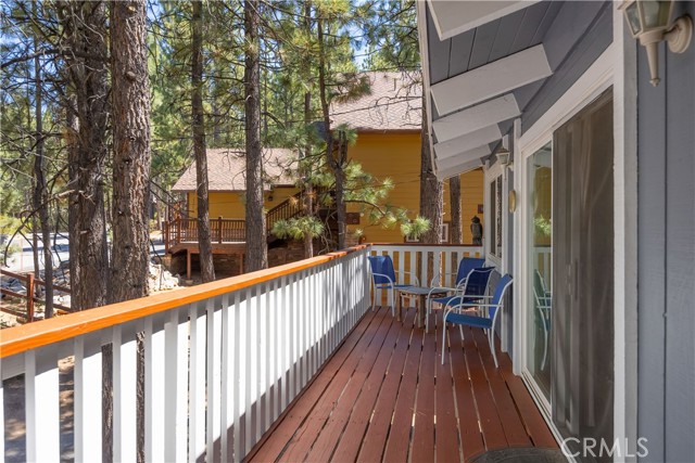 41747 Comstock Lane, Big Bear Lake CA: https://media.crmls.org/medias/7b231a06-04bb-4a34-9c70-969fb6d9b334.jpg