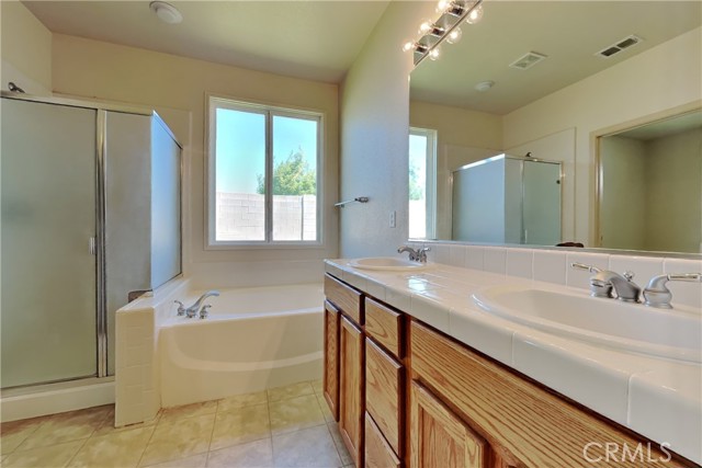 Detail Gallery Image 63 of 75 For 1573 Esplanade Dr, Merced,  CA 95348 - 4 Beds | 2 Baths