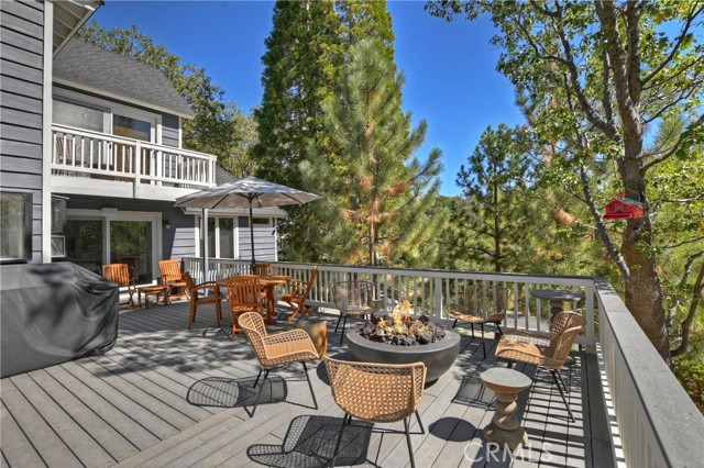 Detail Gallery Image 1 of 1 For 28956 N Shore Rd, Lake Arrowhead,  CA 92352 - 4 Beds | 3/1 Baths
