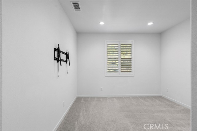 Detail Gallery Image 37 of 56 For 28600 Foothill Way, Saugus,  CA 91350 - 4 Beds | 3 Baths