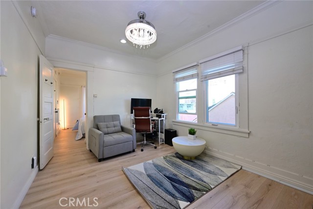 44 48 Navy Street, Venice CA: https://media.crmls.org/medias/7b261d8e-671e-4adc-b151-1f11d33d5837.jpg