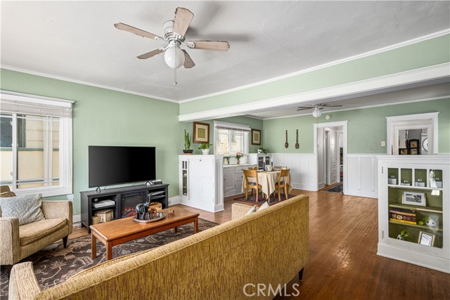 218 W 9th Street, Long Beach, CA, 90813 218 W 9th Street, Long Beach, CA, 90813