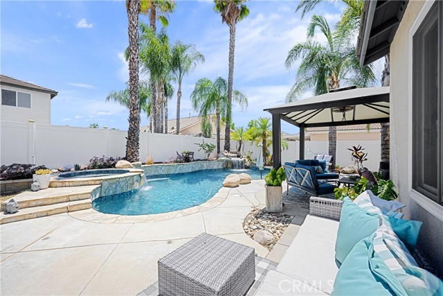 25324 Country Fair Drive, Menifee CA: https://media.crmls.org/medias/7b26c392-bf74-4f44-a1da-0daee4c6d86f.jpg