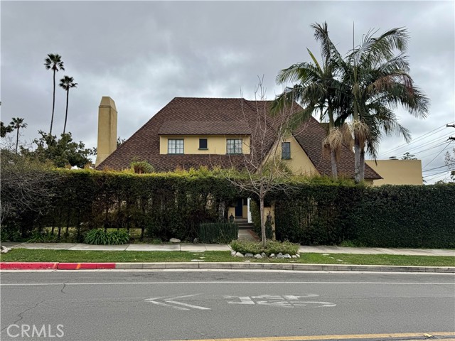 Detail Gallery Image 2 of 65 For 1149 Cordova Ave, Glendale,  CA 91207 - 5 Beds | 3 Baths