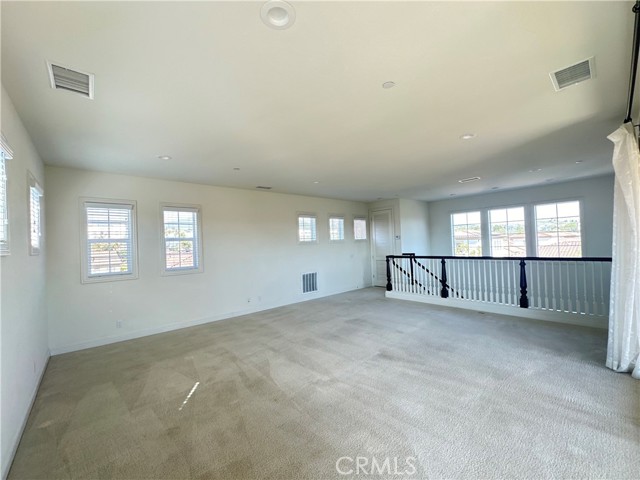 5 Zion Drive, Lake Forest CA: https://media.crmls.org/medias/7b27f4b8-f9d8-4fb3-8e93-858e31a9f80c.jpg