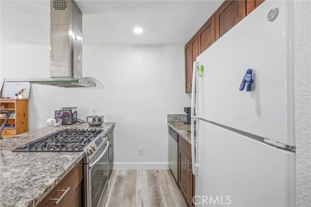 Detail Gallery Image 11 of 31 For 2155 Highpointe Dr #205,  Corona,  CA 92879 - 2 Beds | 2 Baths