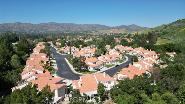 Detail Gallery Image 35 of 36 For 133 Concerto, Oak Park,  CA 91377 - 3 Beds | 3 Baths