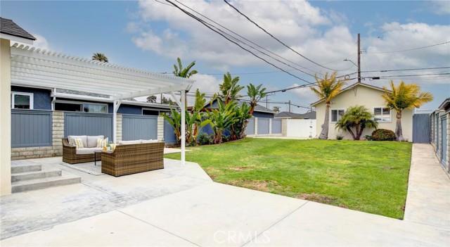 628 Maria Avenue, Redondo Beach, California 90277, 2 Bedrooms Bedrooms, ,1 BathroomBathrooms,Residential,Sold,Maria,SB24116594