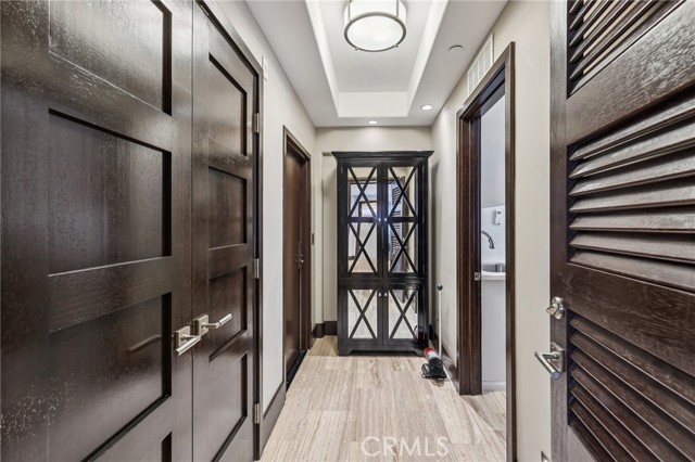 357 Coast S Boulevard, La Jolla CA: https://media.crmls.org/medias/7b2988ce-a732-4112-bb02-ede7fe0decfb.jpg