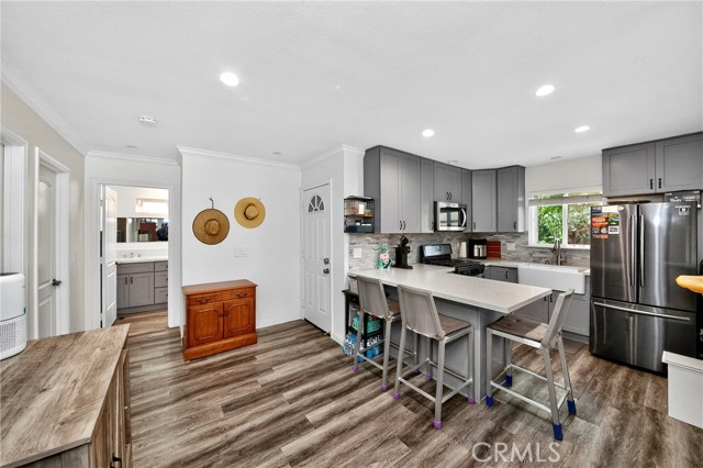 Detail Gallery Image 13 of 48 For 2231 E Wagner Ave, Anaheim,  CA 92806 - 4 Beds | 2 Baths