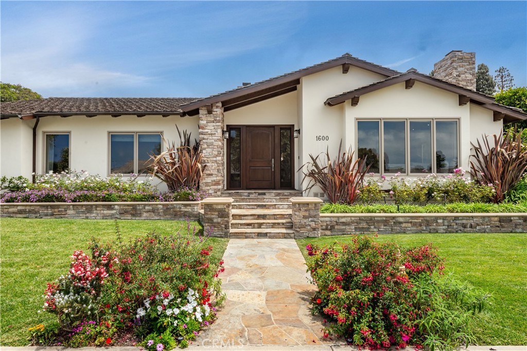 Picture of Palos Verdes Estates, CA 90274