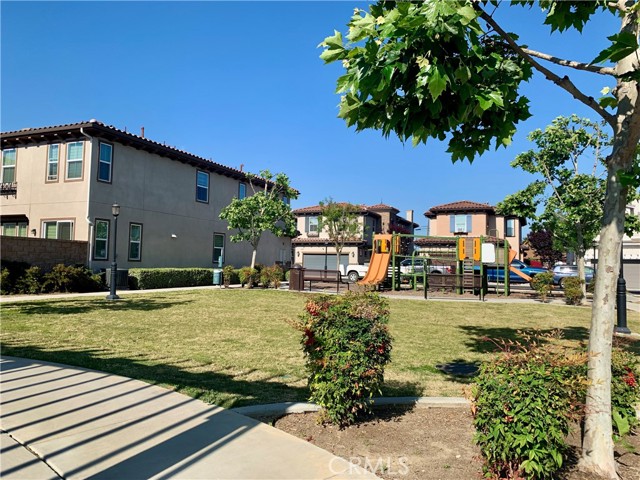 1413 Girona Drive, Pomona CA: https://media.crmls.org/medias/7b2a604e-dd6a-4b8e-a335-a53af4505b24.jpg