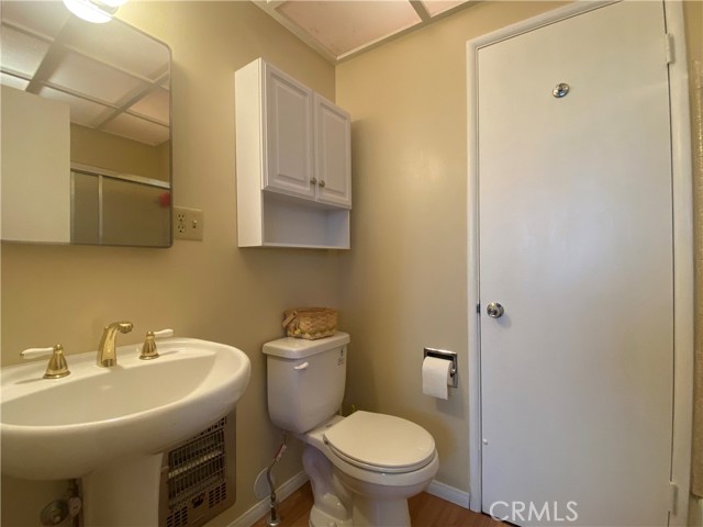 Detail Gallery Image 14 of 24 For 26326 Forest Ln, Twin Peaks,  CA 92391 - 2 Beds | 1 Baths