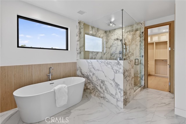 Detail Gallery Image 40 of 58 For 520 11th St, Huntington Beach,  CA 92648 - 3 Beds | 3/1 Baths