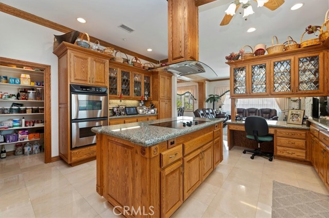 Image 16 of 75 For 6975 Wyndham Hill Drive